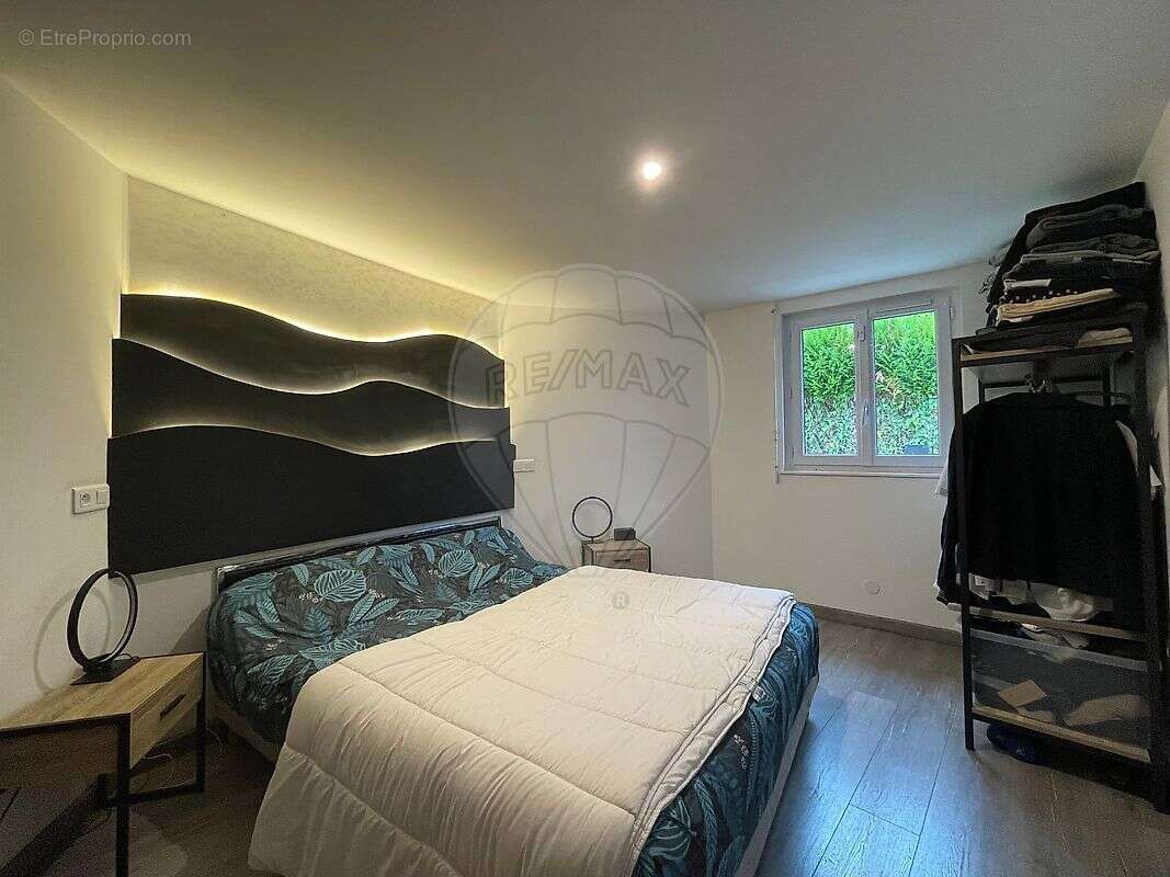 Maison à SAINT-JULIEN-LES-VILLAS