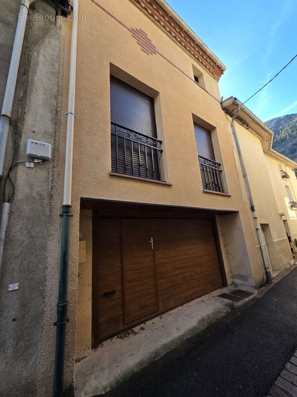 Maison à AUZAT