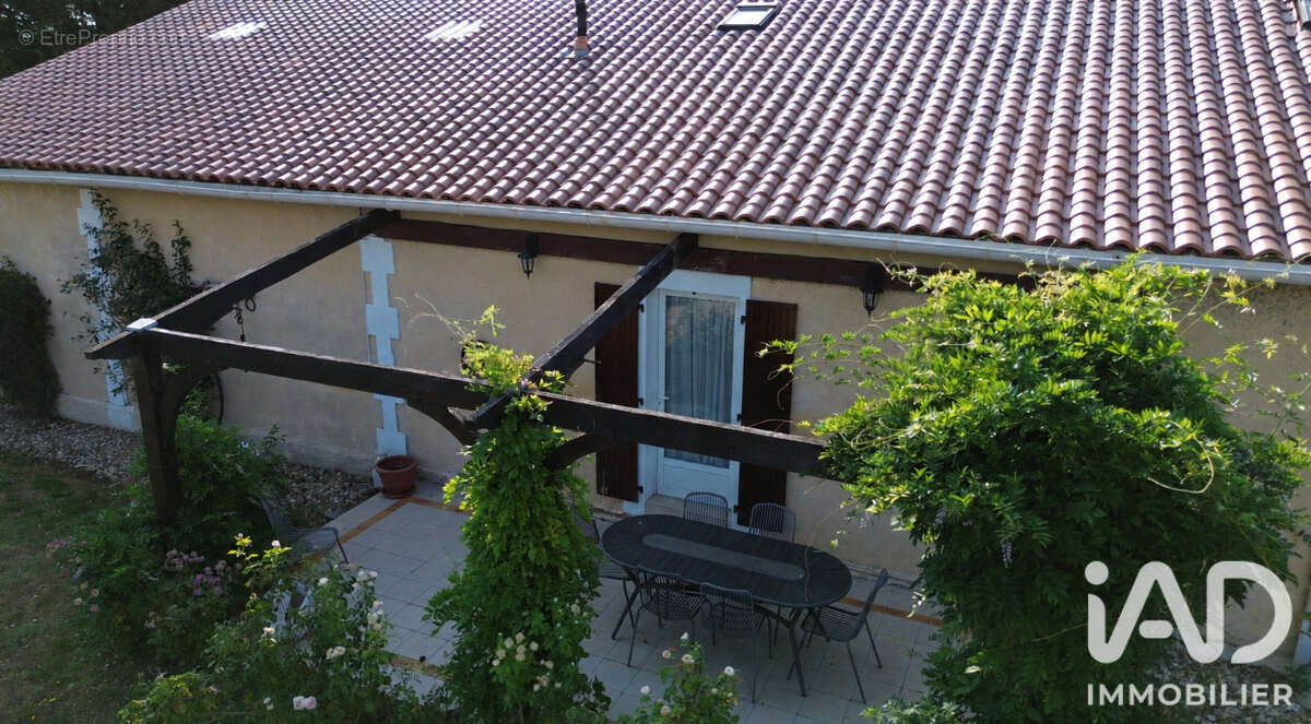 Photo 2 - Maison à SAINT-MICHEL-DE-DOUBLE