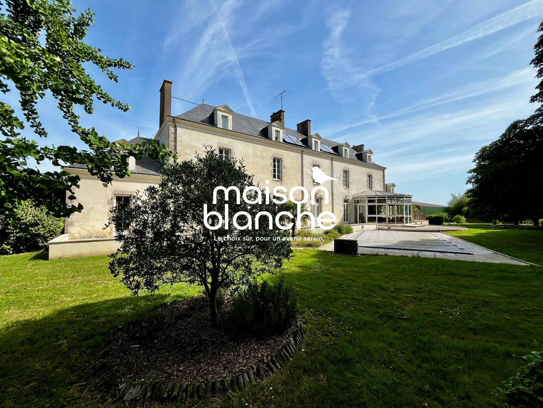 Maison à SAINT-DENIS-LA-CHEVASSE