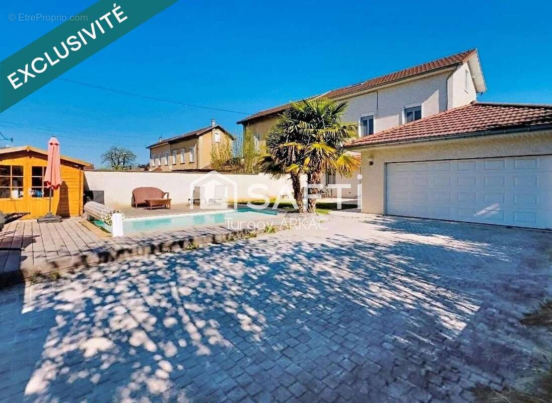 Photo 2 - Maison à BOURGOIN-JALLIEU