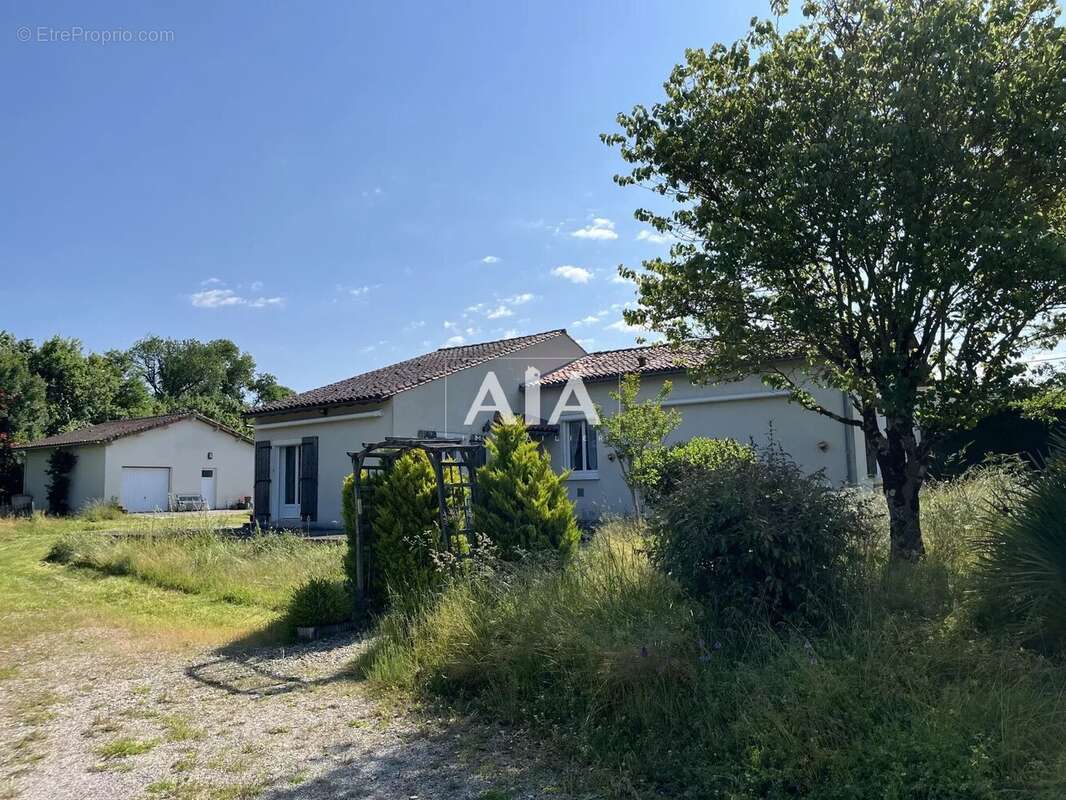 Maison à LUXE