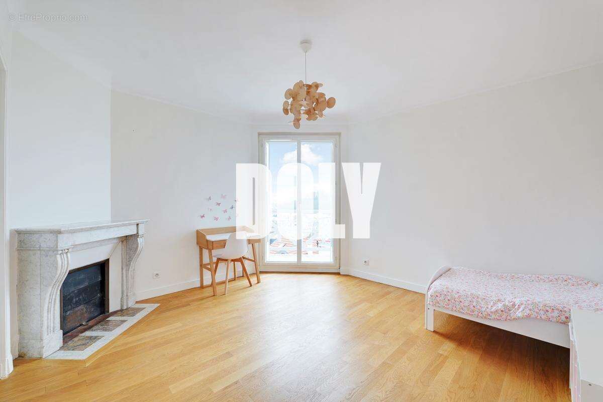 Maison à SAINT-CLOUD