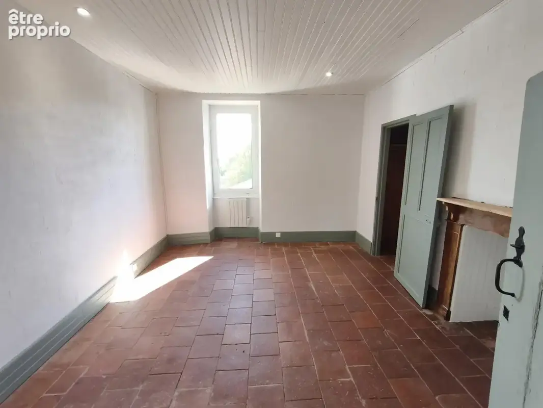 Appartement T3 bis de 96 m2 entièrement rénové avec jardin et garage - photo 10