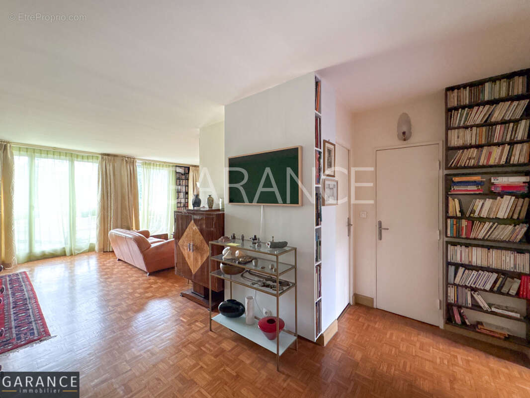 Appartement à PARIS-12E