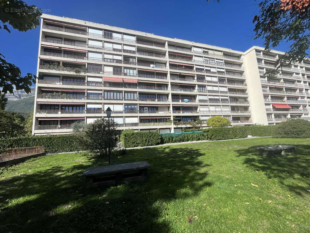 Appartement à ECHIROLLES
