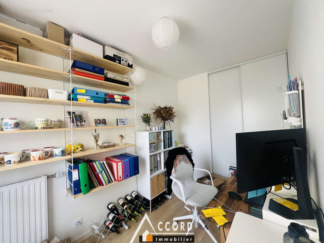 Appartement à SARTROUVILLE