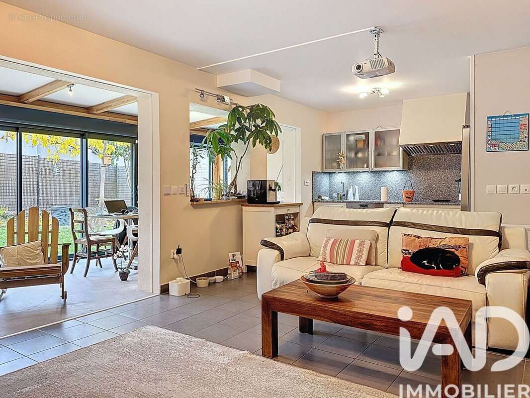 Photo 2 - Maison à PRINGY