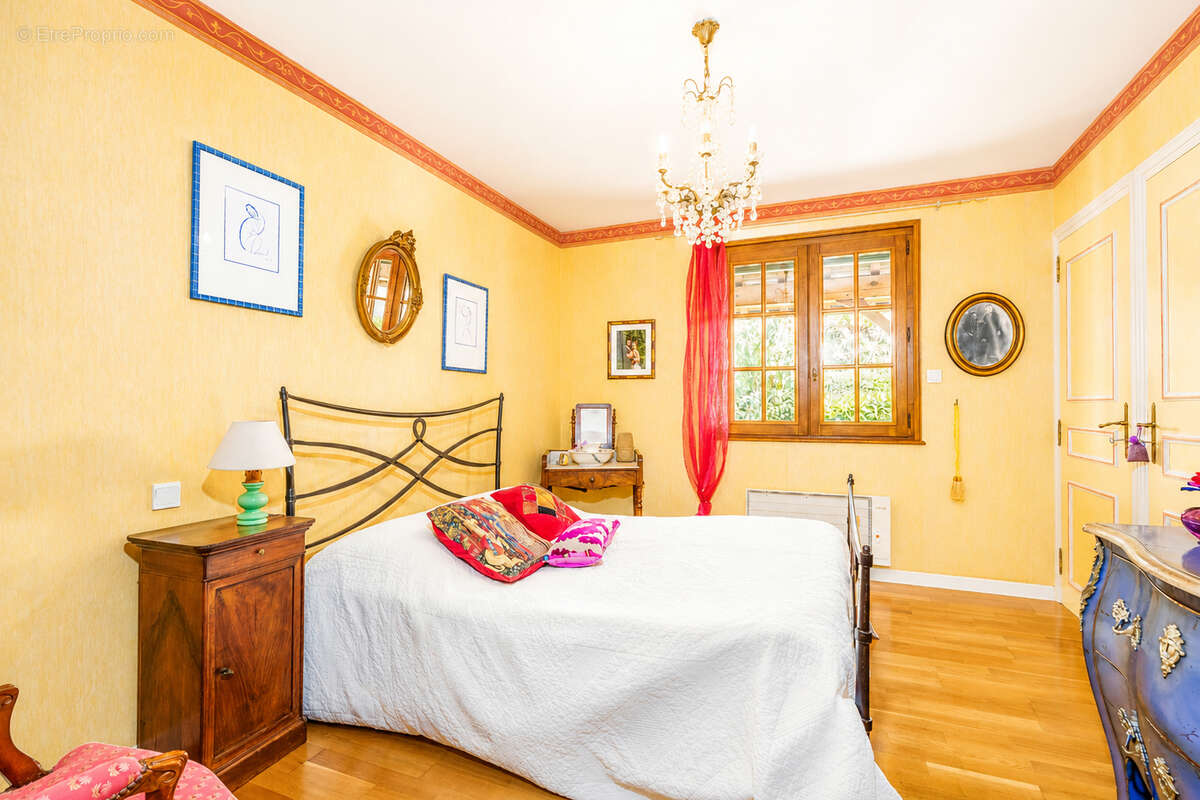 Bligny-Lès-Beaune : Maison cossue avec logement indépendant : Vie de plain-pied - photo 6