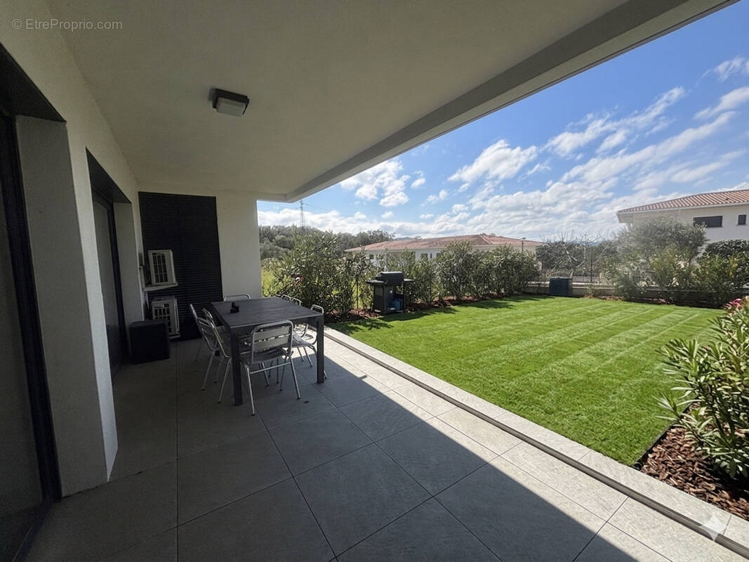 Appartement à PORTO-VECCHIO