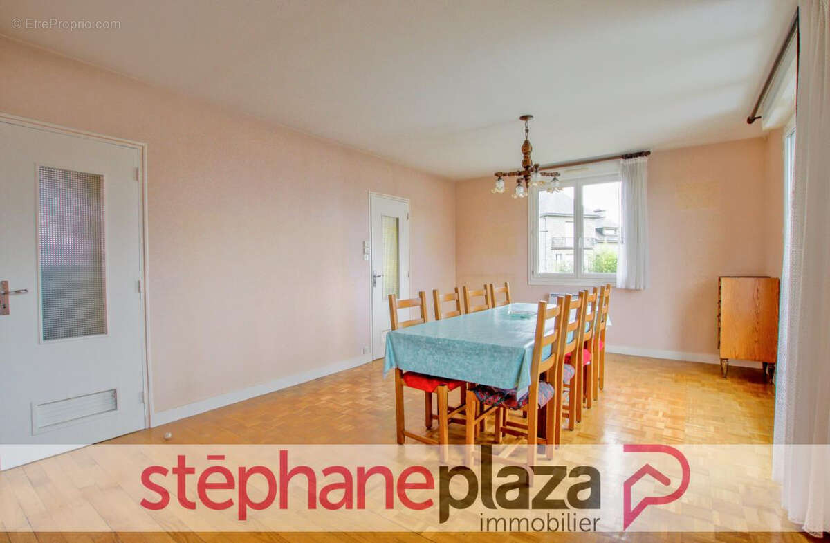 Maison à CHATEAUBOURG