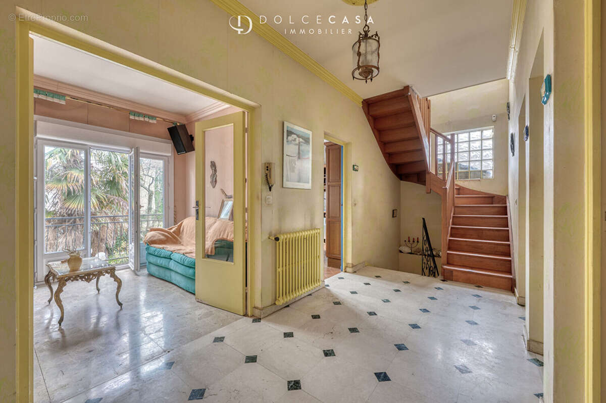 Maison à BRY-SUR-MARNE