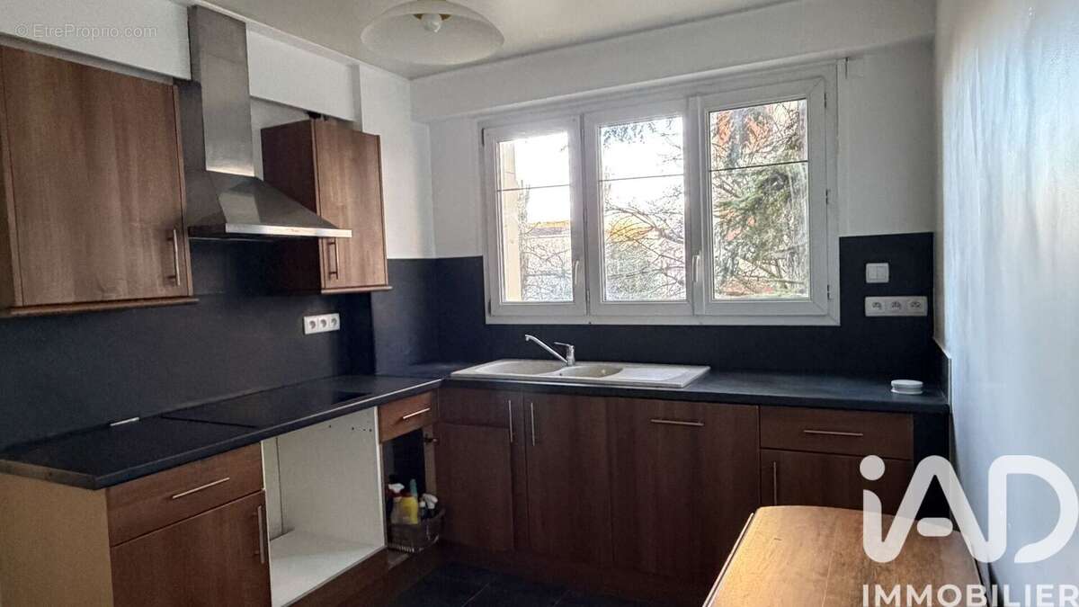 Photo 7 - Appartement à LE PERREUX-SUR-MARNE