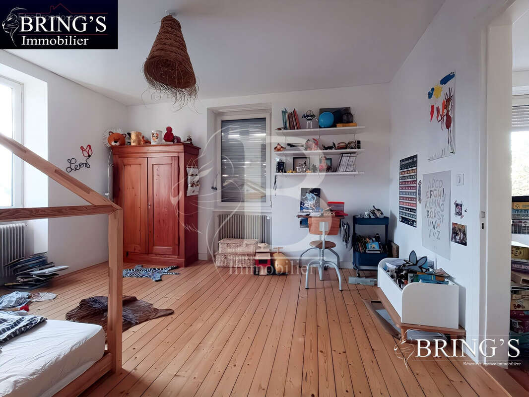 Chambre 1 1er étage - Maison à BRUNSTATT