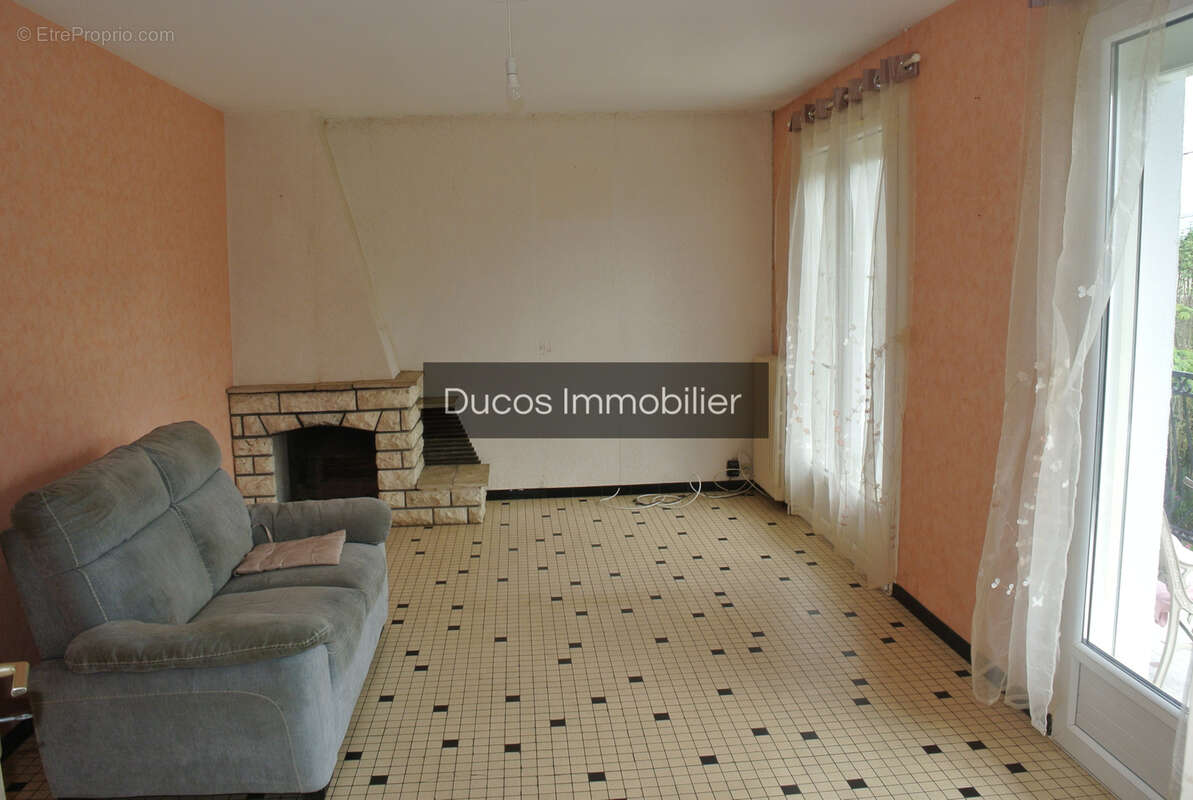 Maison à SAINTE-BAZEILLE