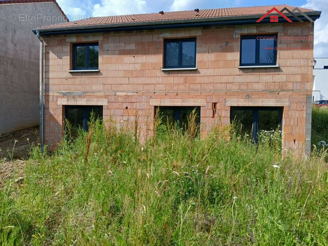 Maison à WOIPPY