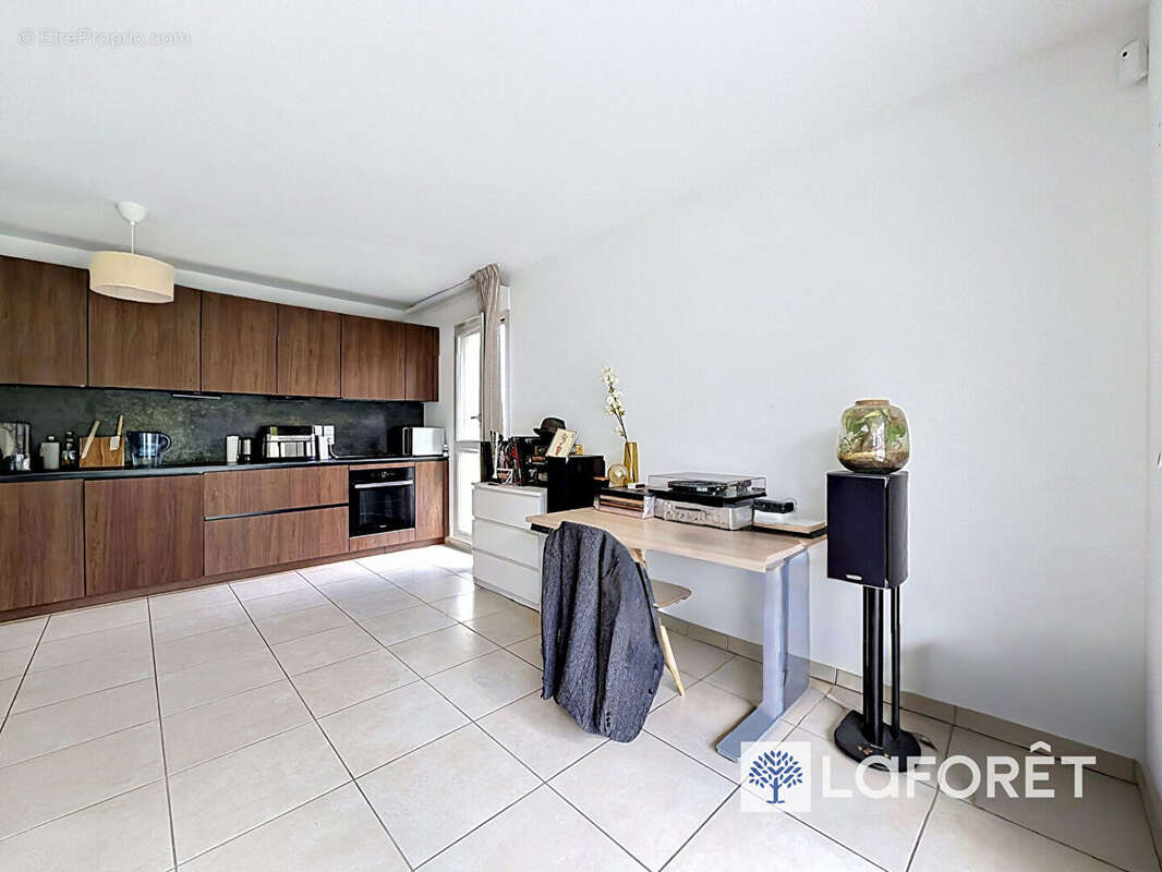 Appartement à CHAMPAGNE-AU-MONT-D'OR