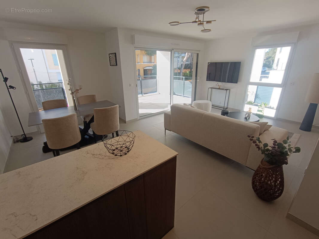 Appartement à FREJUS