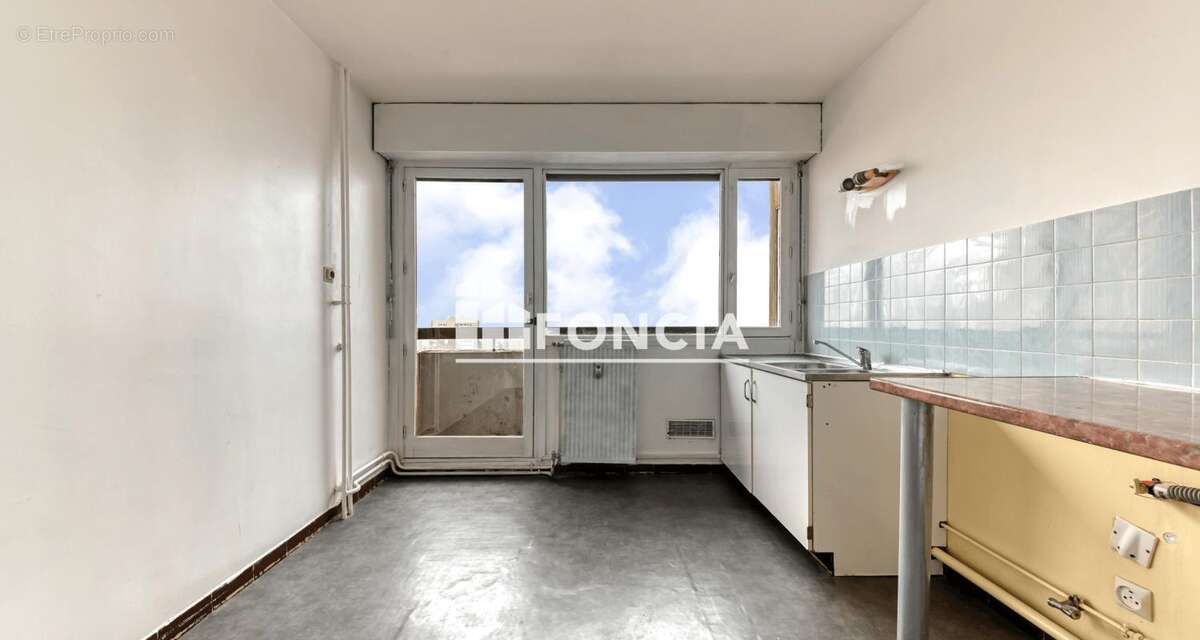 Appartement à RILLIEUX-LA-PAPE