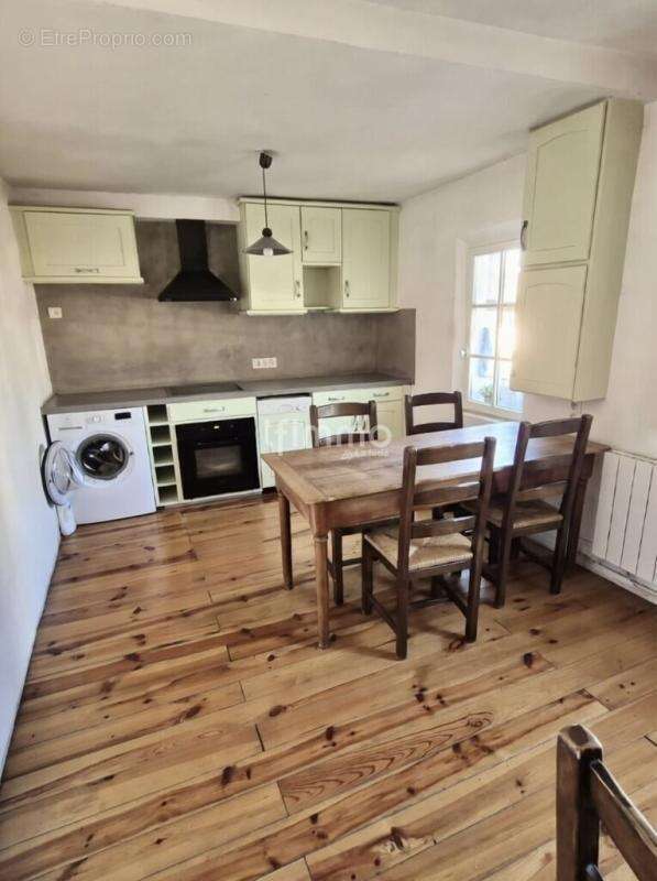 Appartement à MARSEILLE-12E