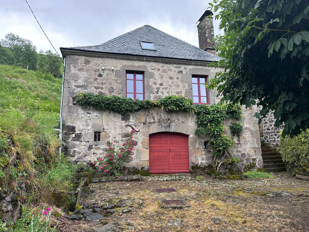 Maison à SAINT-PAUL-DE-SALERS