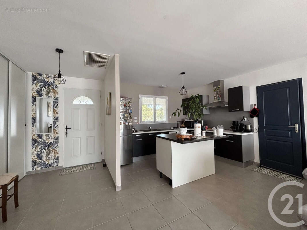 Maison 110 m² à Carbonne  - photo 4