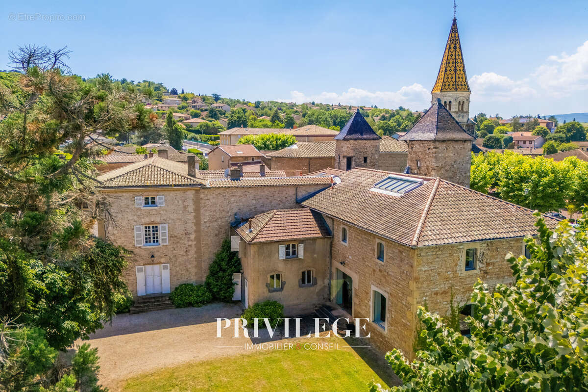 Maison à LIMAS