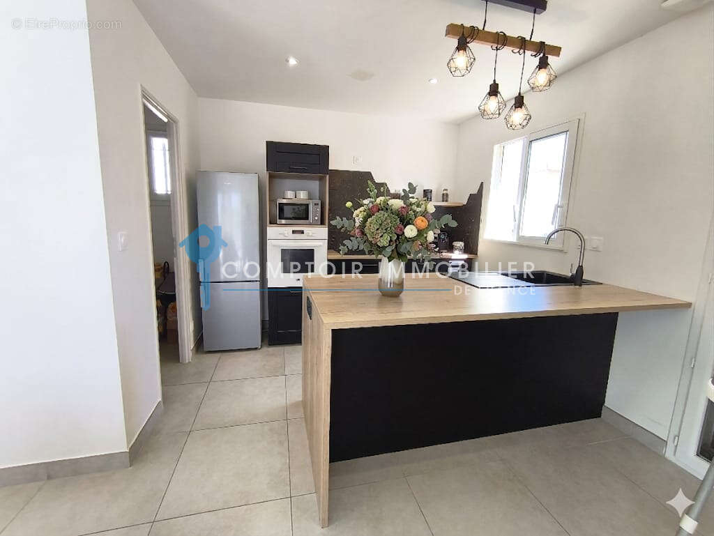 Maison à COMPS