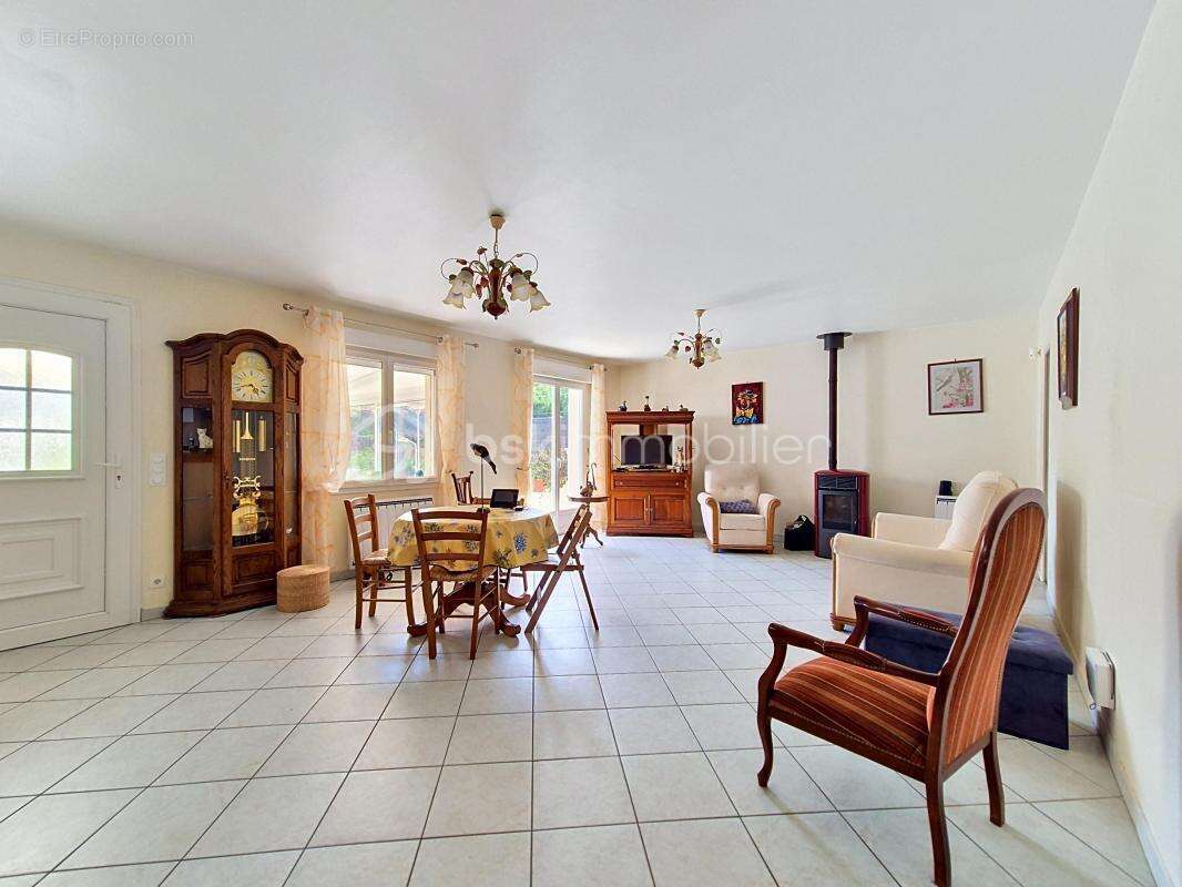 Maison à BEUZEVILLE
