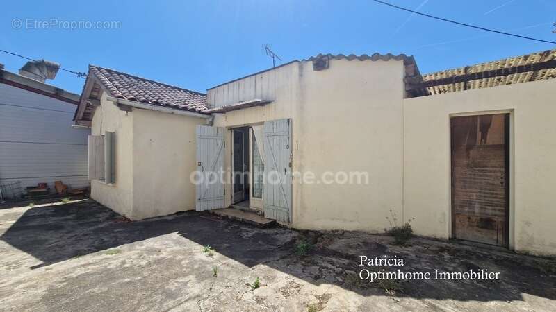 Maison à vendre 10 pièces PINEUILH (33) - photo 9