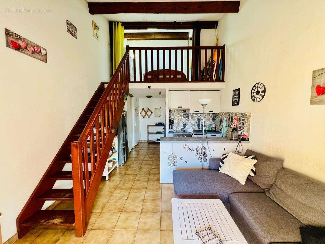 Appartement à SANARY-SUR-MER