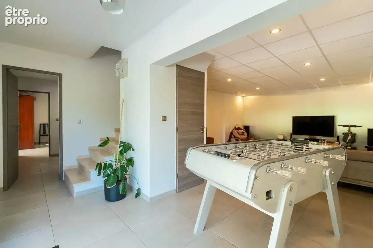 Référence : 7185-SLE - Maison contemporaine de 250 m2 au calme absolu - photo 13