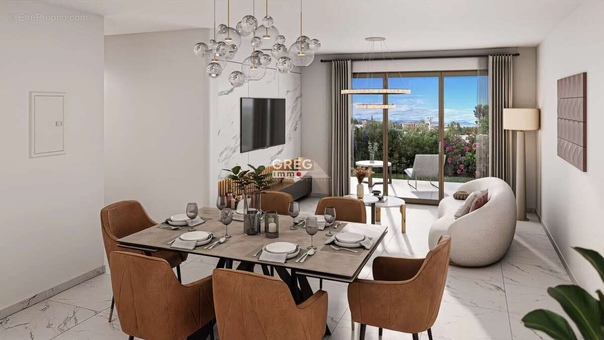 Appartement à VILLENEUVE-LOUBET