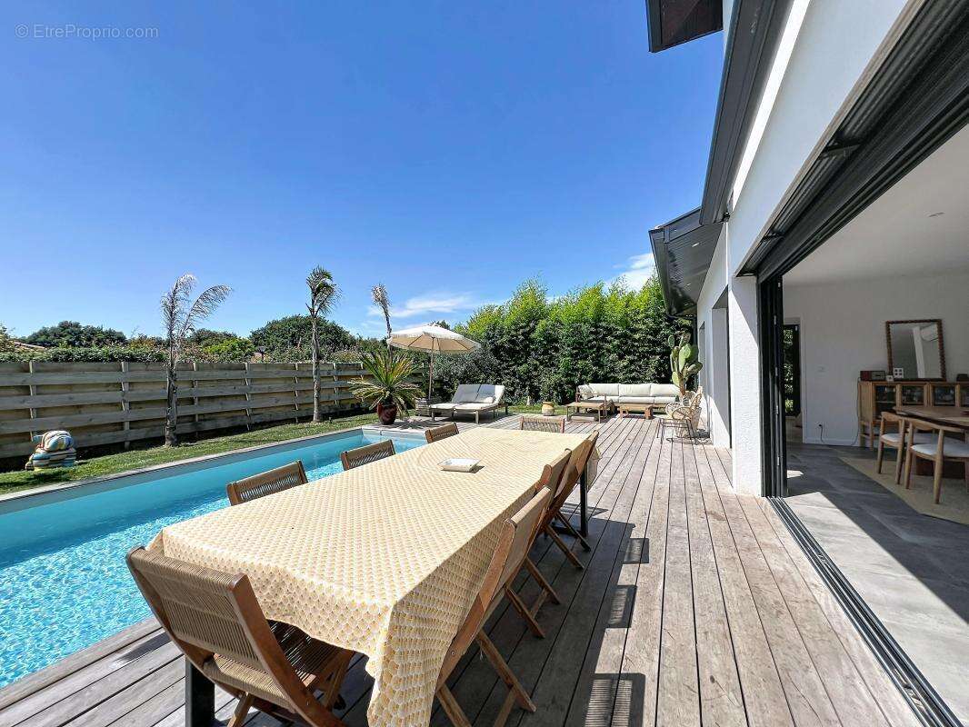 Maison 108 m² à Tosse  - photo 13