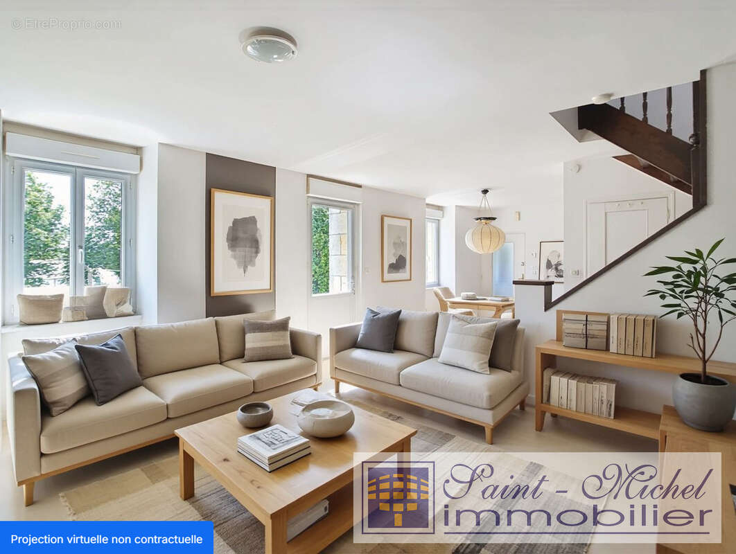 Maison à SAINT-THURIEN