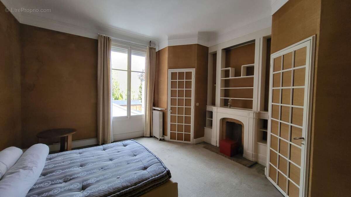 Maison à SAINT-QUENTIN