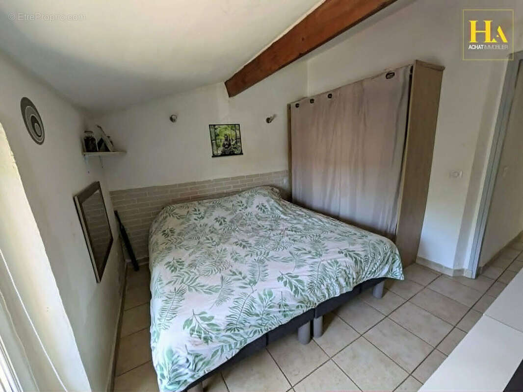Appartement à AURIBEAU-SUR-SIAGNE