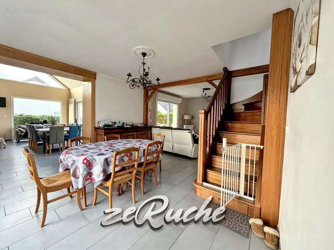 Maison à DOUVRES-LA-DELIVRANDE