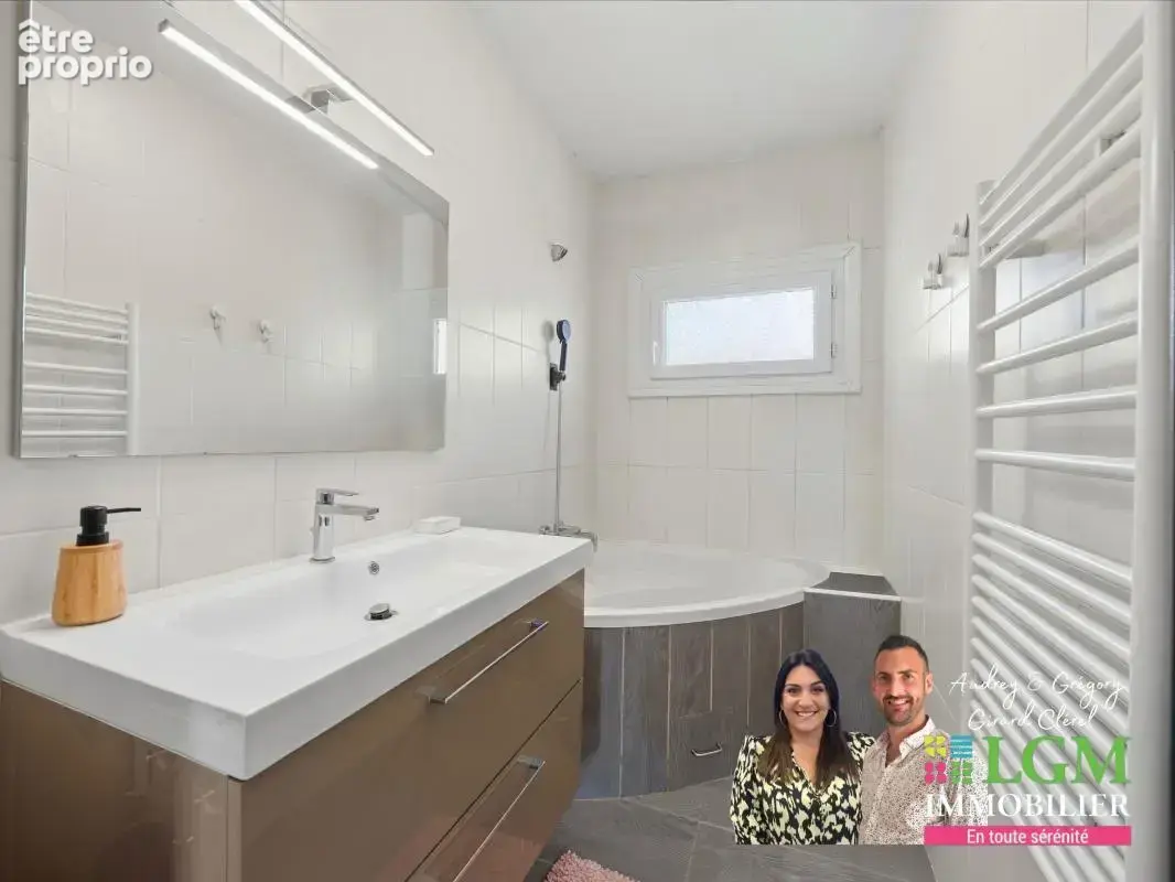 Maison en plein centre de Saint-Jean-de-Védas, 5 chambres, jardin, piscine, jacuzzi, clé en main - photo 15