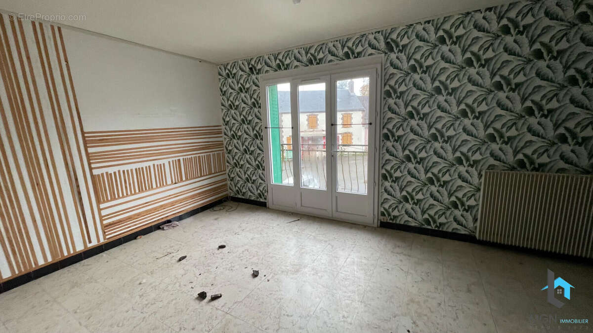Appartement à ALLUYES