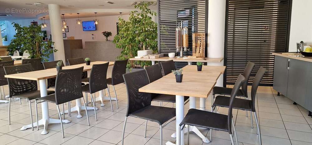 INVESTISSEMENT LOCATIF  VALENCE - Résidence Cerise Valence *** - 7,77%  de rentabilité. - photo 7