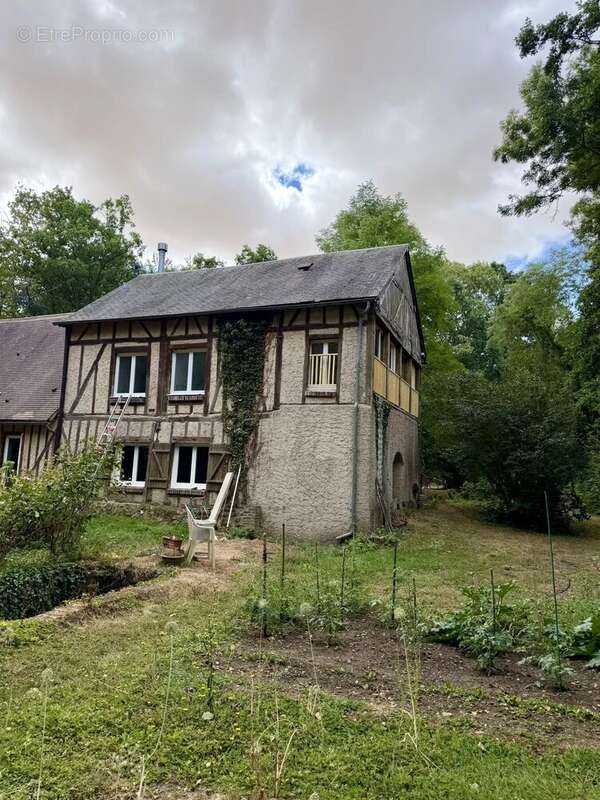 À 1h de paris - maison de charme - ancien moulin - 165 m² + combles - terrain de 6 000 m² - dépendances - rivière - photo 9