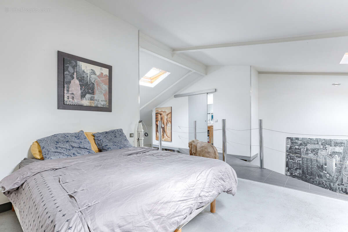 Autre à ASNIERES-SUR-SEINE