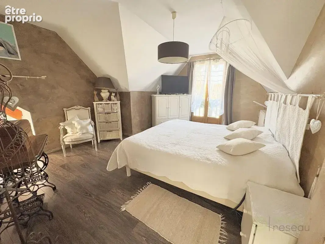 Maison 5 pièces 125 m² à vendre à La Ferte-Alais (91590) - photo 8