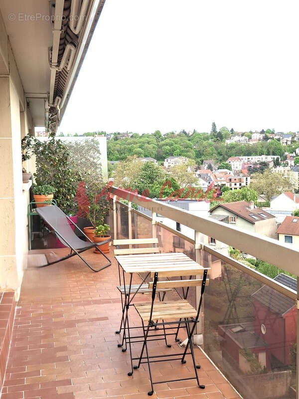 Appartement à LE PERREUX-SUR-MARNE