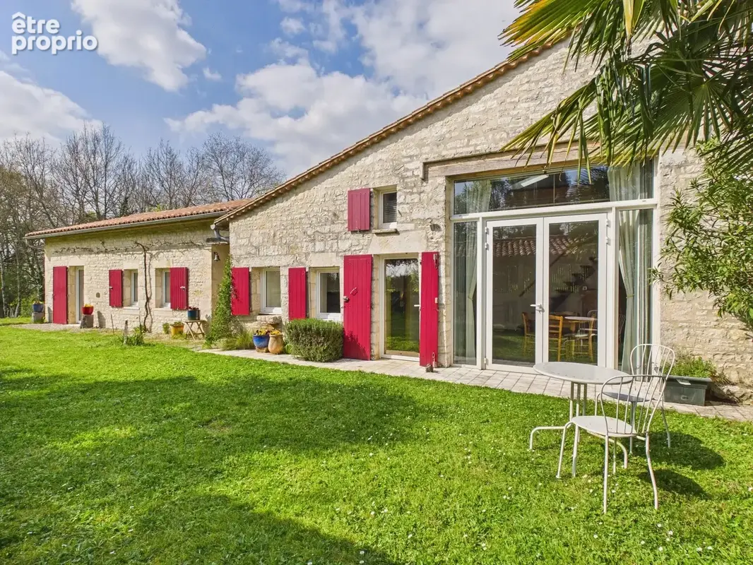 Maison à SAINT-FRONT