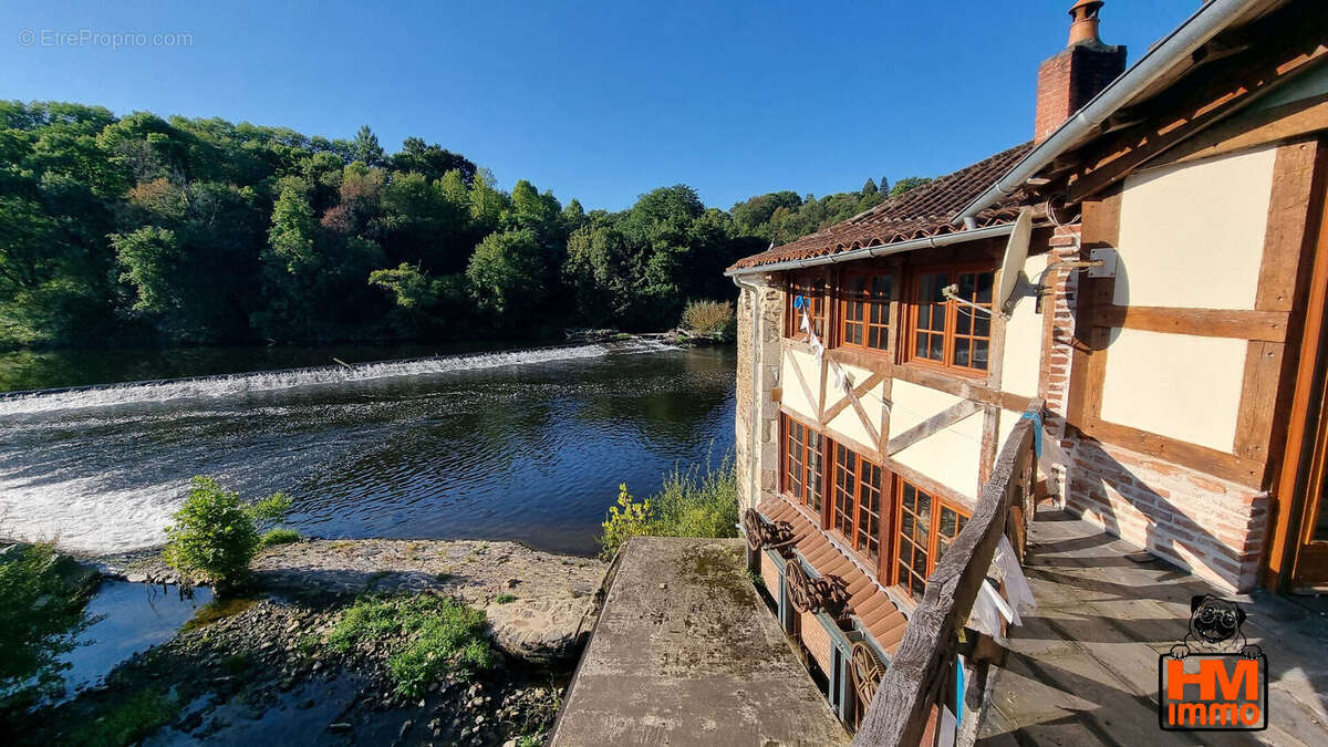 Maison à SAINT-JUNIEN