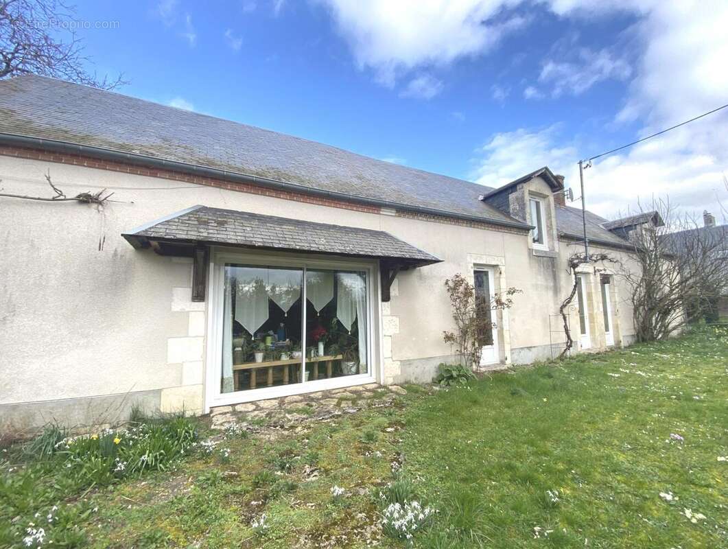 Maison à SOULANGIS