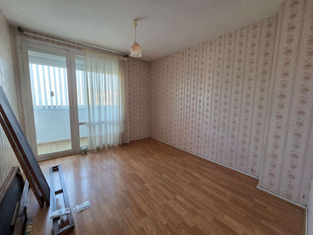 Appartement à SAINT-QUENTIN