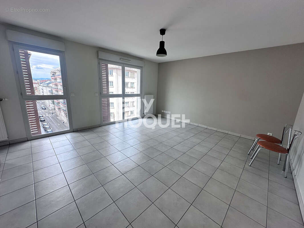 Appartement à VILLEURBANNE